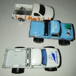 Hot Wheels And Matchbox Die-Cast  Trucks Bundle.
